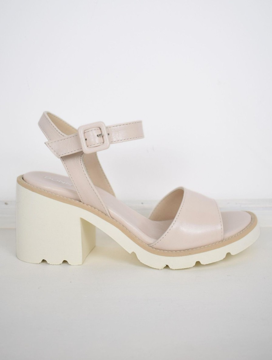 Hot Donna Lei Malta Sandal Latte