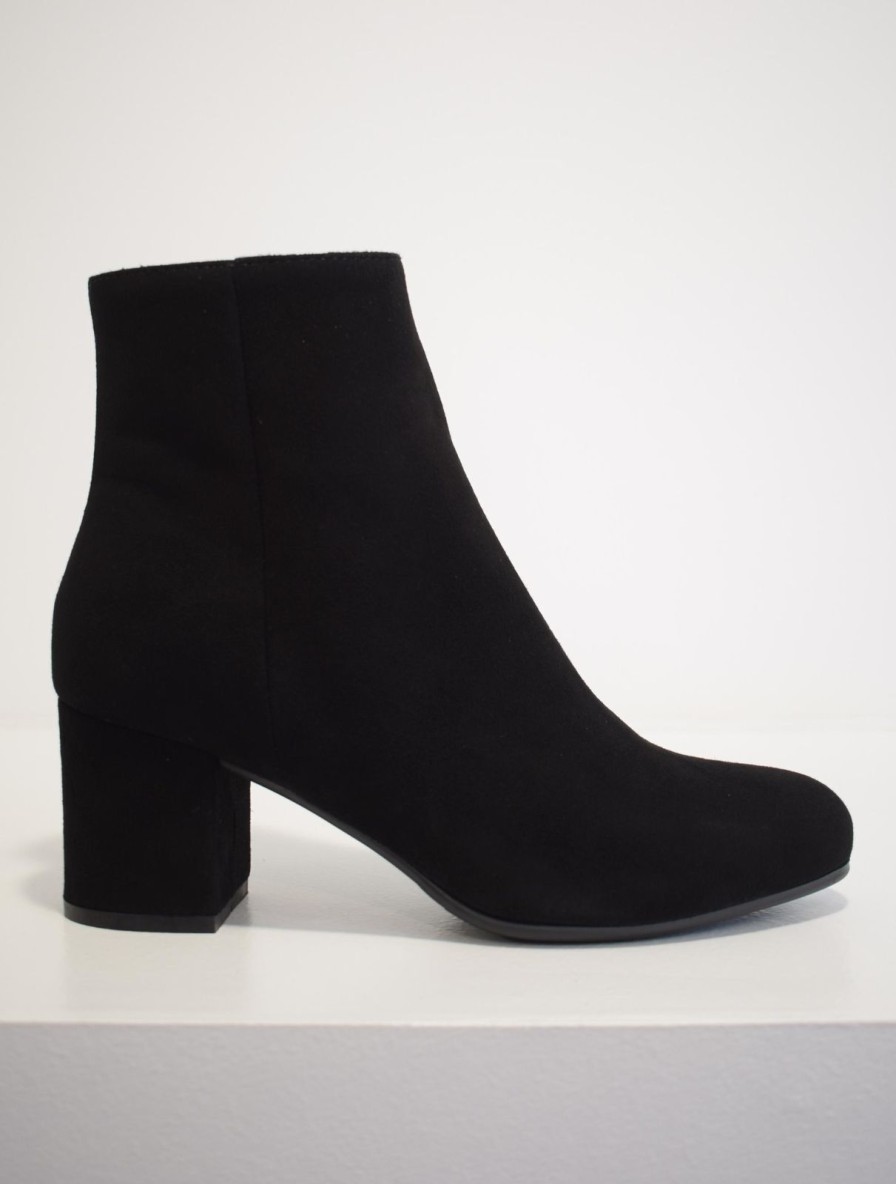 Wholesale Donna Lei Brooklyn Boot Black