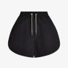 Hot Varley Connel Quilt Short Black